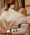 Blusa feminina moderna de manga comprida com detalhe de corrente diagonal nos ombros, estilo top ombro a ombro, blusa estilo camisa feminina.